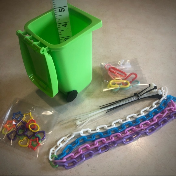 Sugar Glider Toy ‘Kit’ Includes Trash Can, Chain, C-Links, Zip Ties & More ~ DIY - Picture 4 of 5